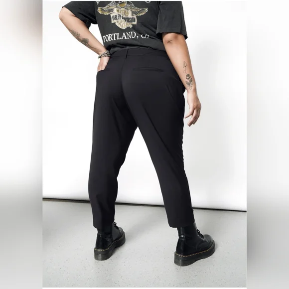 Wildfang Empower Slim Crop Pant Black Size 12 - Picture 2 of 7